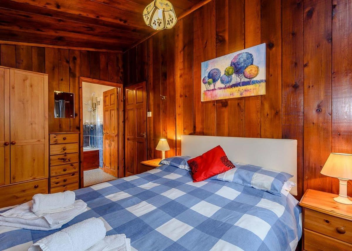 Penllwyn Lodges Montgomery Extérieur photo